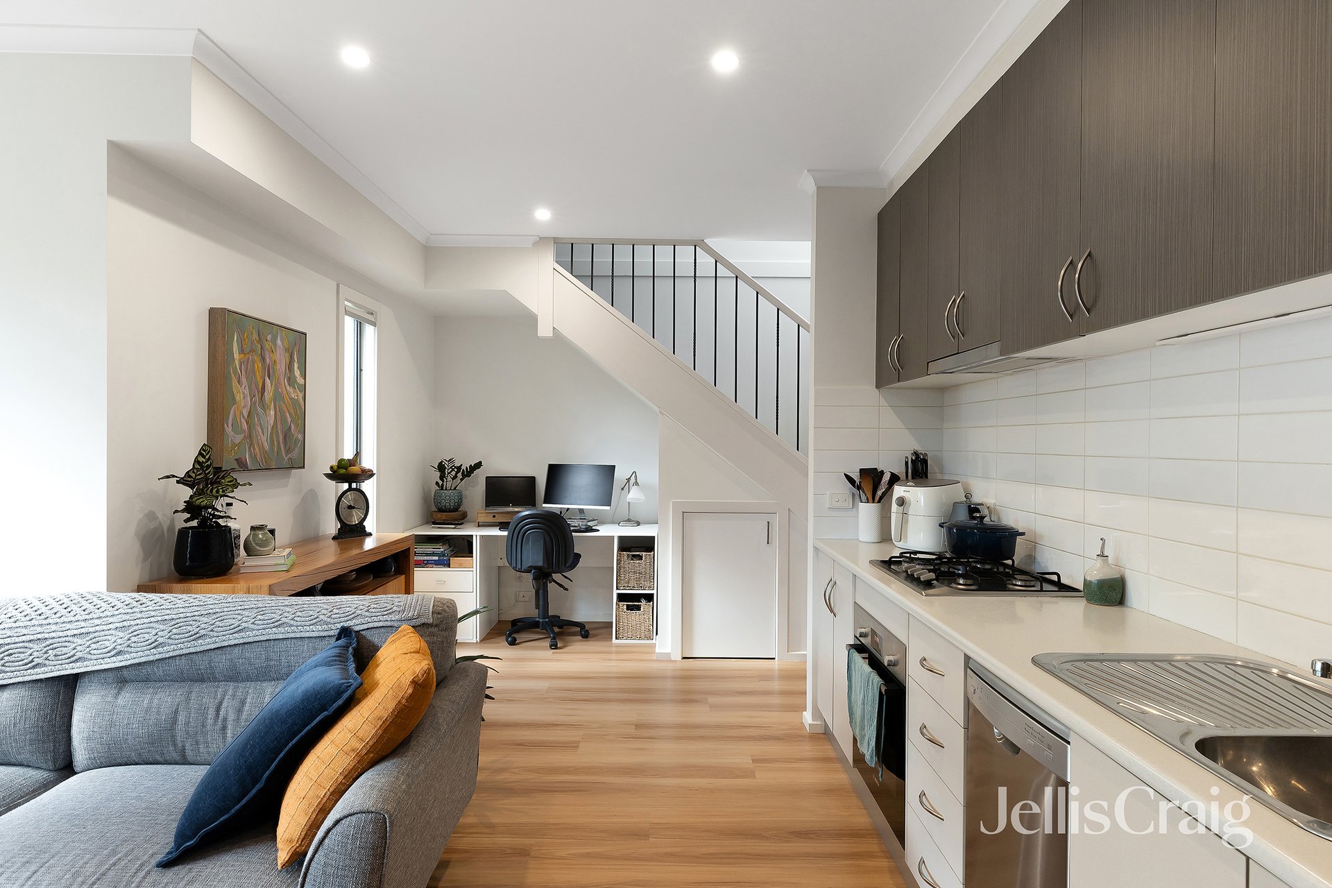 6/5 Dickens Street, Heidelberg&nbsp;Heights image 3