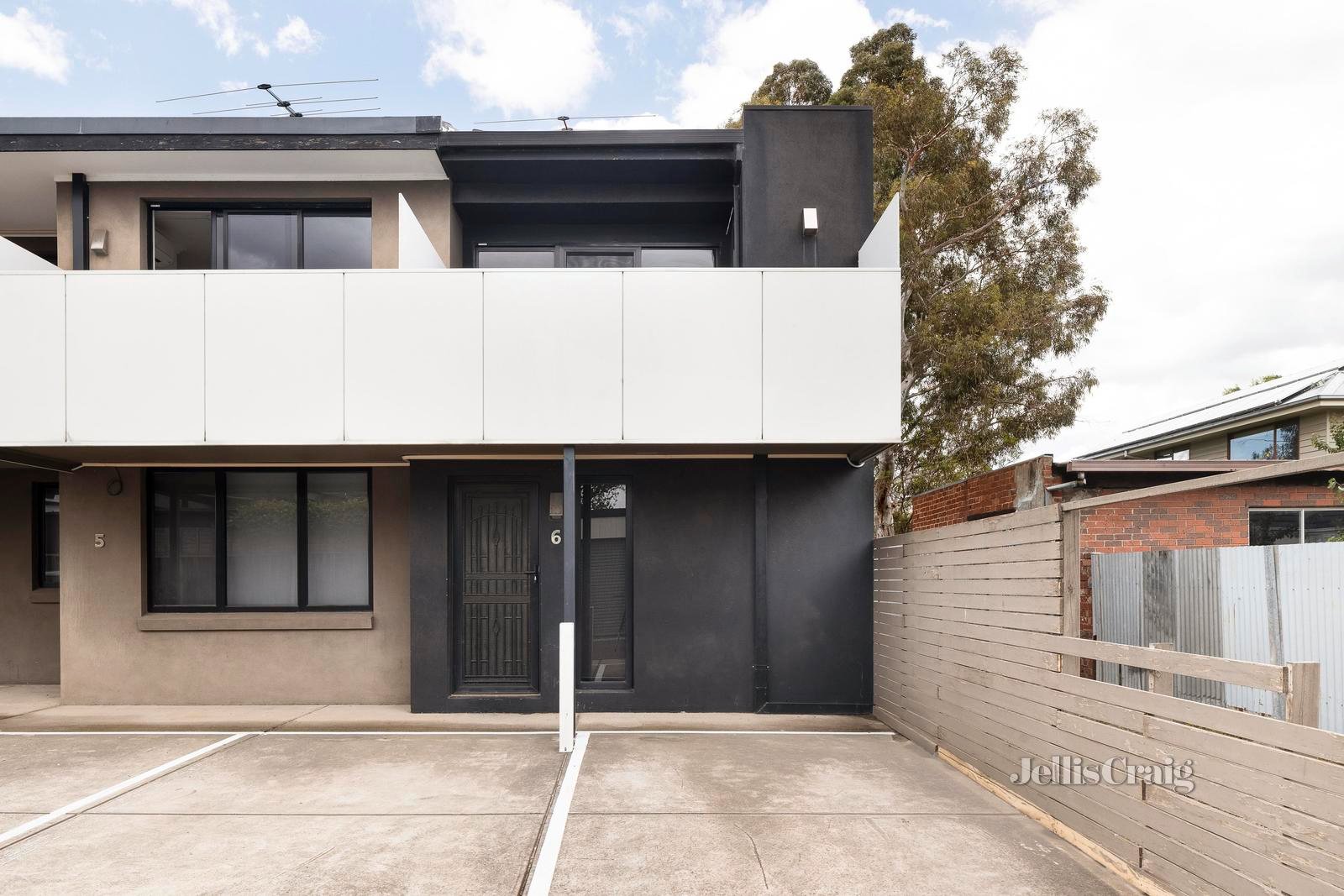 6/5 Emmaline Street, Northcote image 11