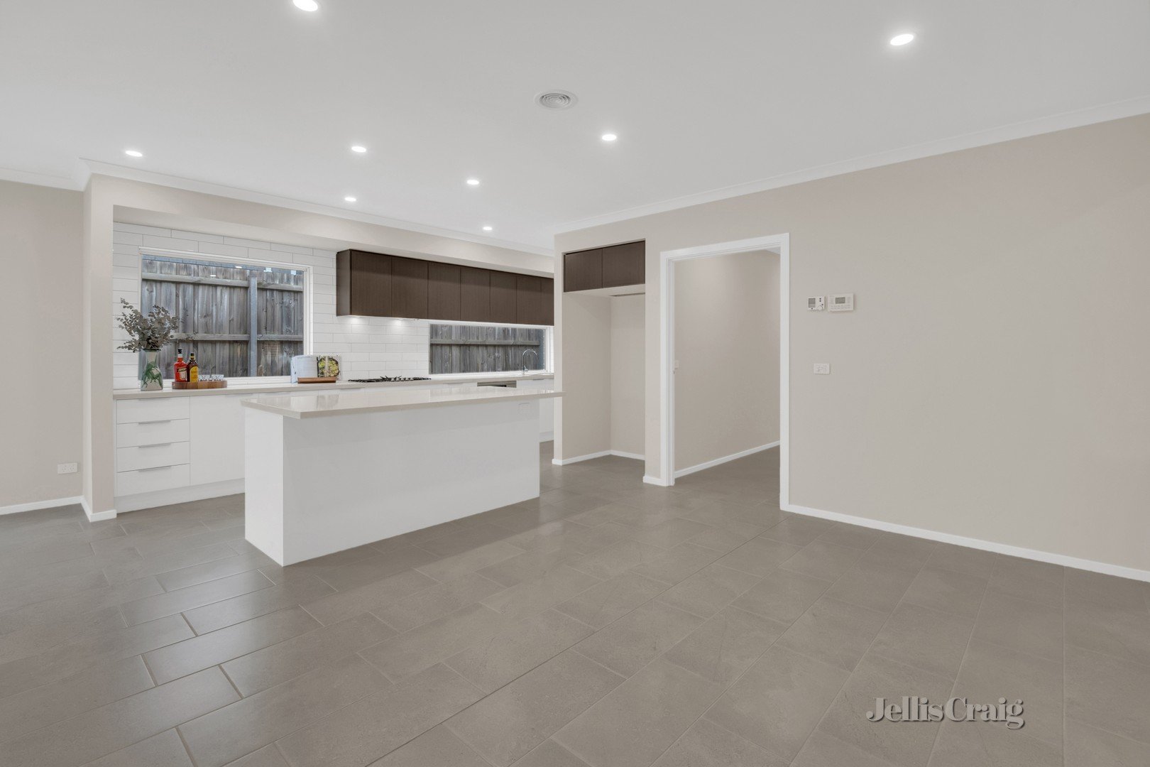 65 Everett Street, Brunswick West image 3