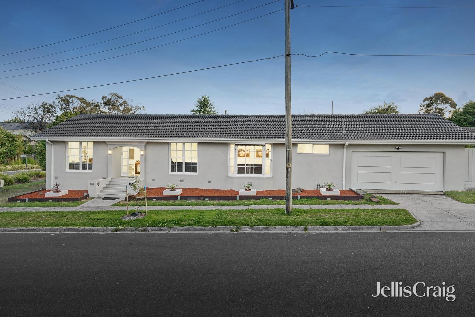 65 Glen Tower Drive, Glen Waverley image 12