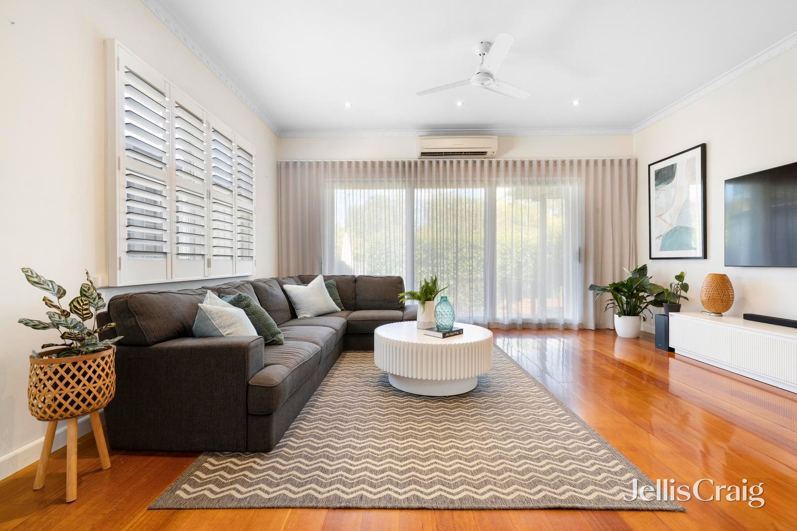 65 Holland Road, Blackburn&nbsp;South image 4