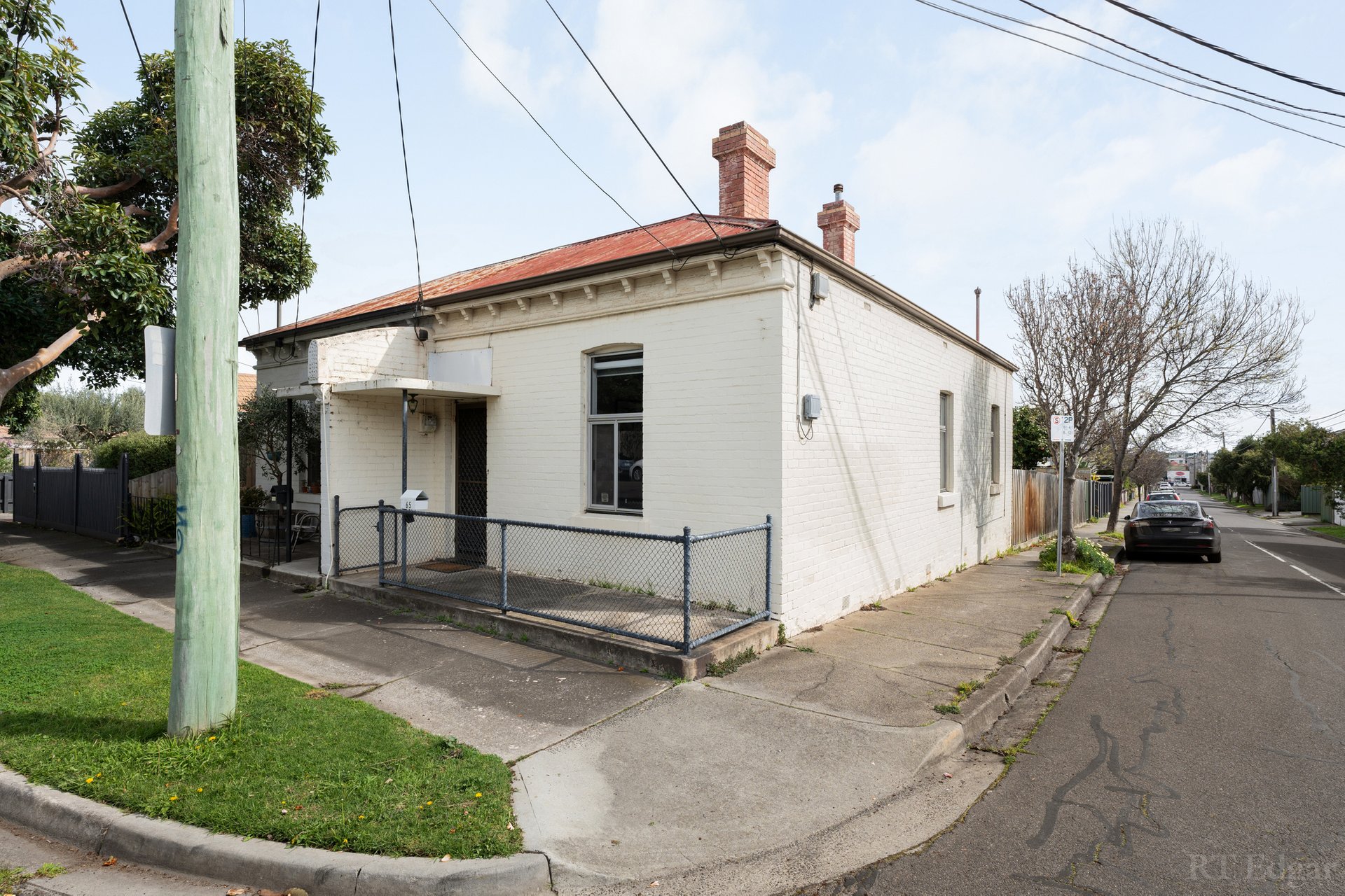 Property Gallery - Main Image