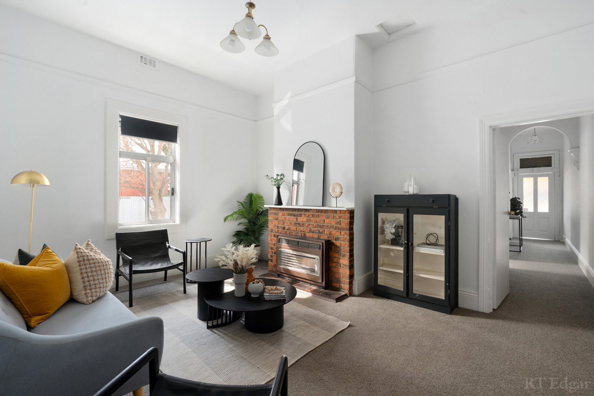 Property Gallery Thumbnail 3