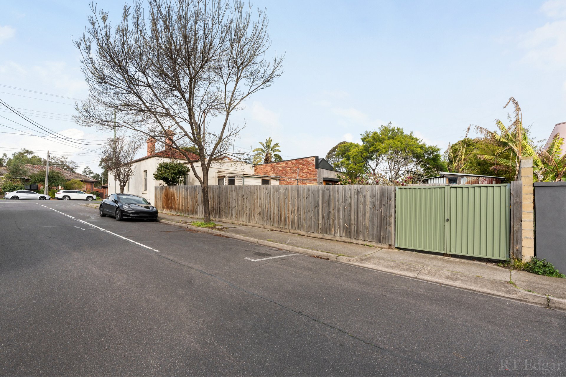 Property Gallery Thumbnail 17