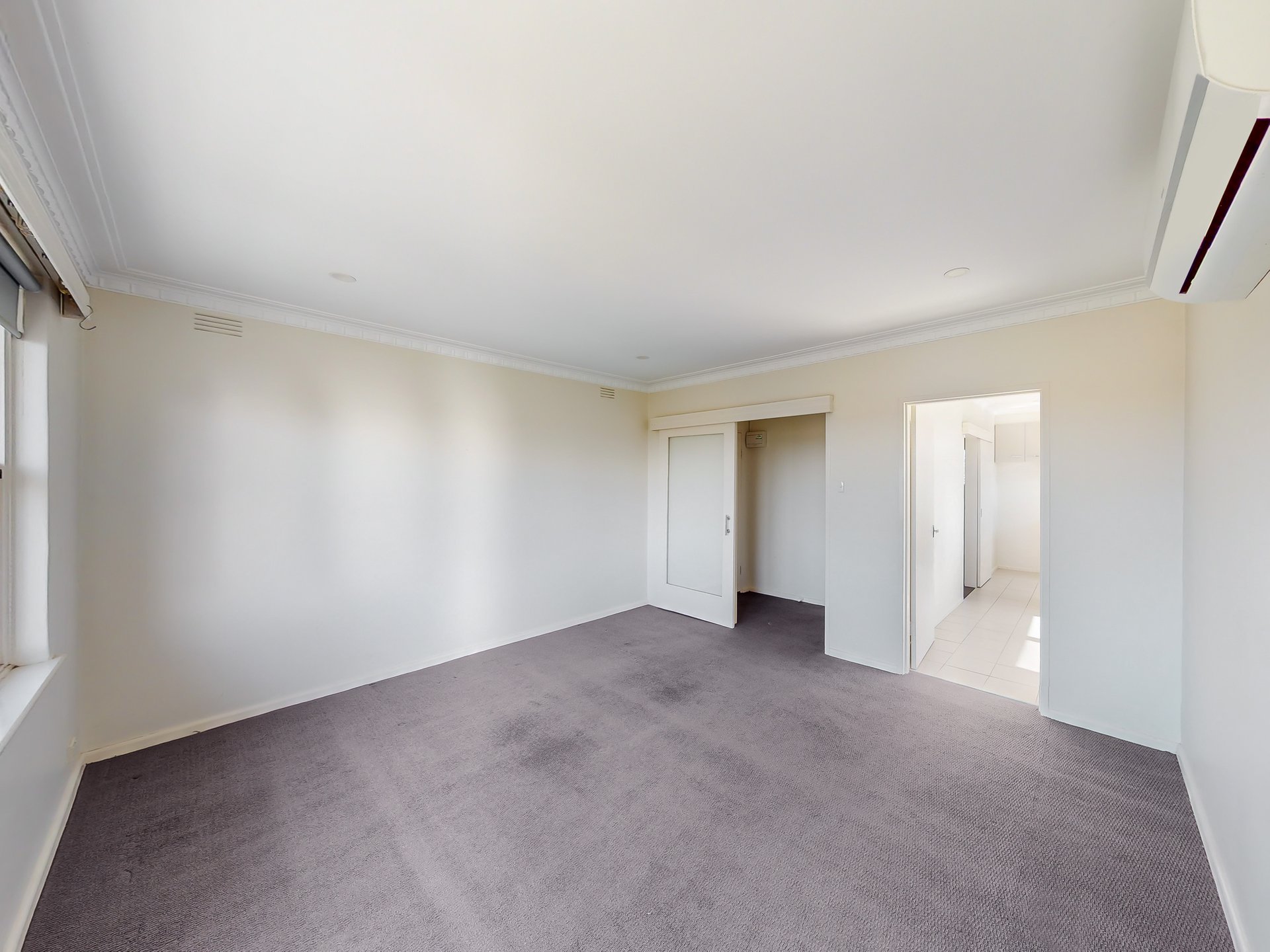 6/5 Kalimna Street, Essendon image 4