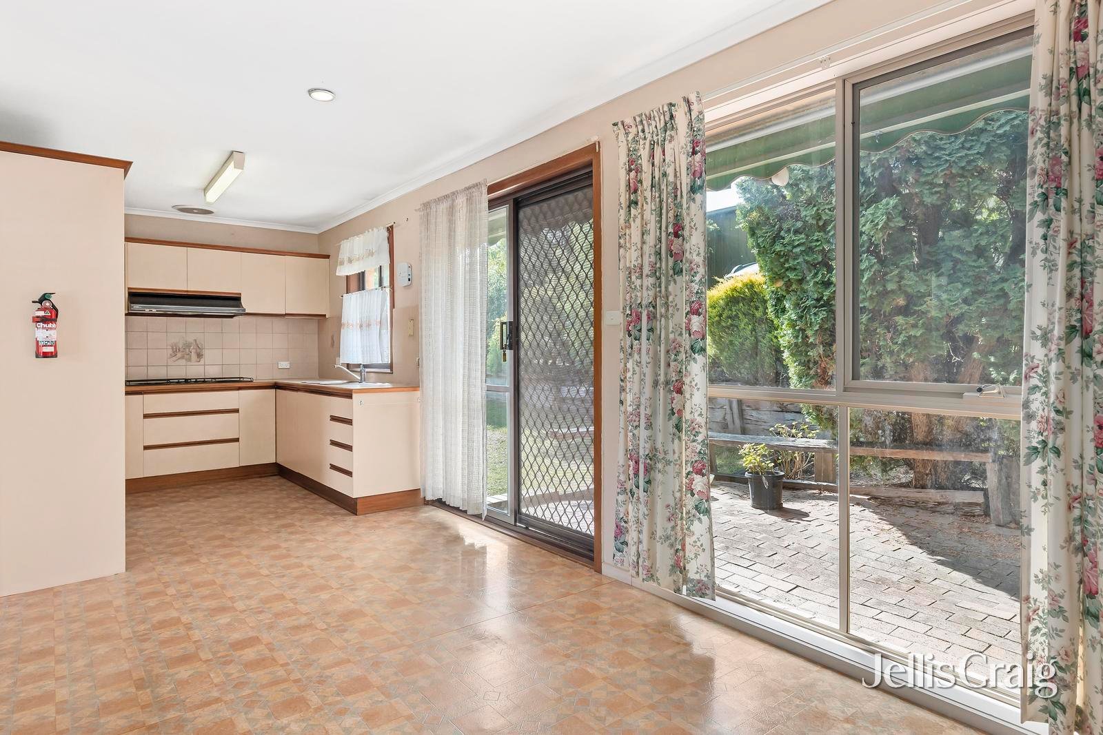 65 Kipling Avenue, Mooroolbark image 4