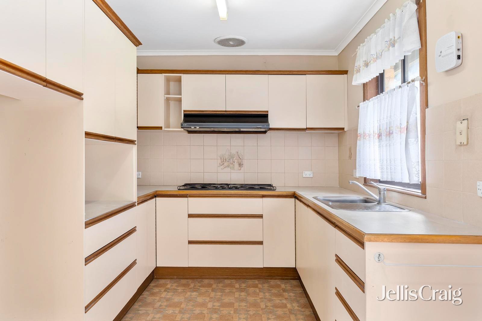 65 Kipling Avenue, Mooroolbark image 5