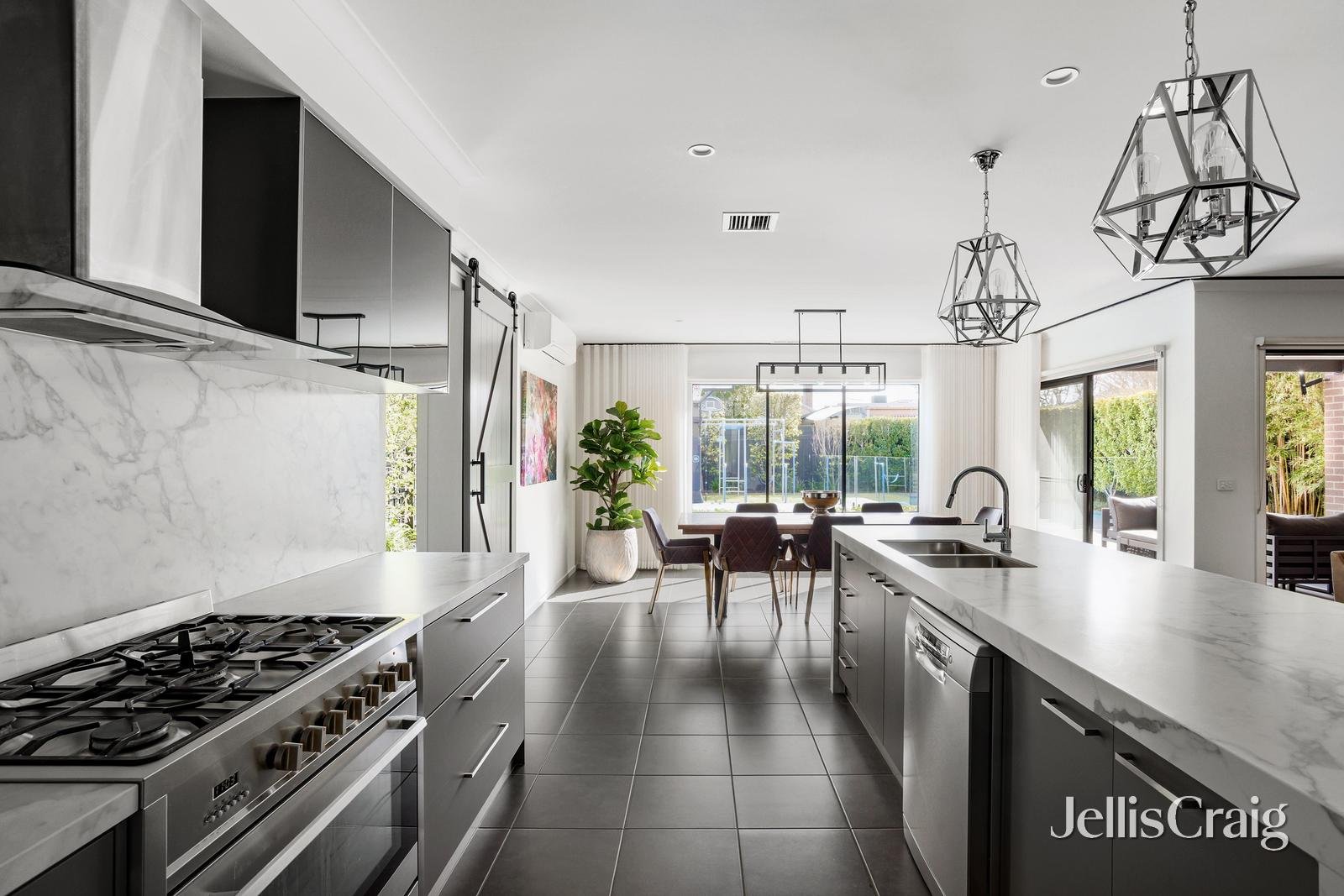 65 Latham Street, Bentleigh&nbsp;East image 6