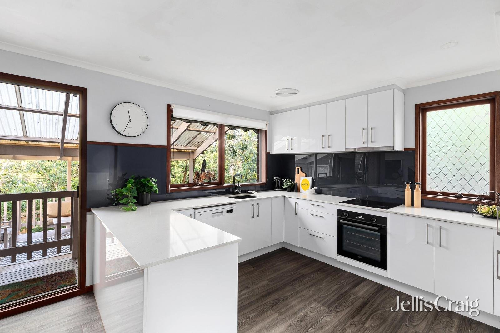 65 Milborne Crescent, Eltham image 3