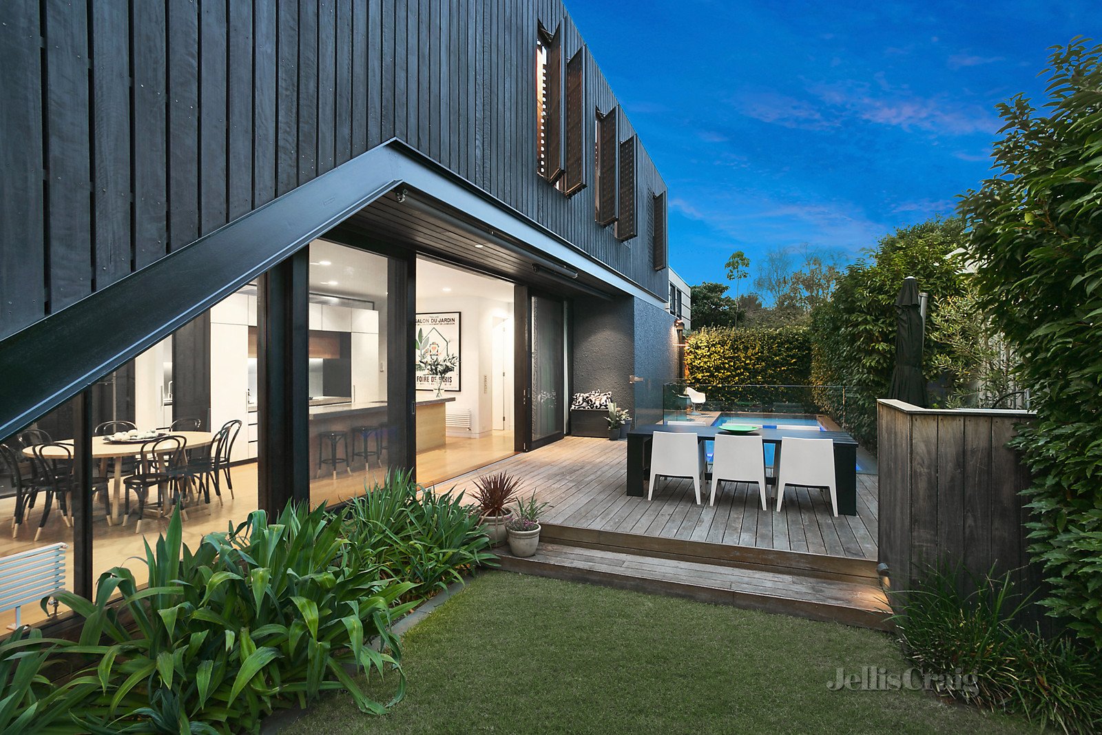 65 Milton Street, Elwood image 1