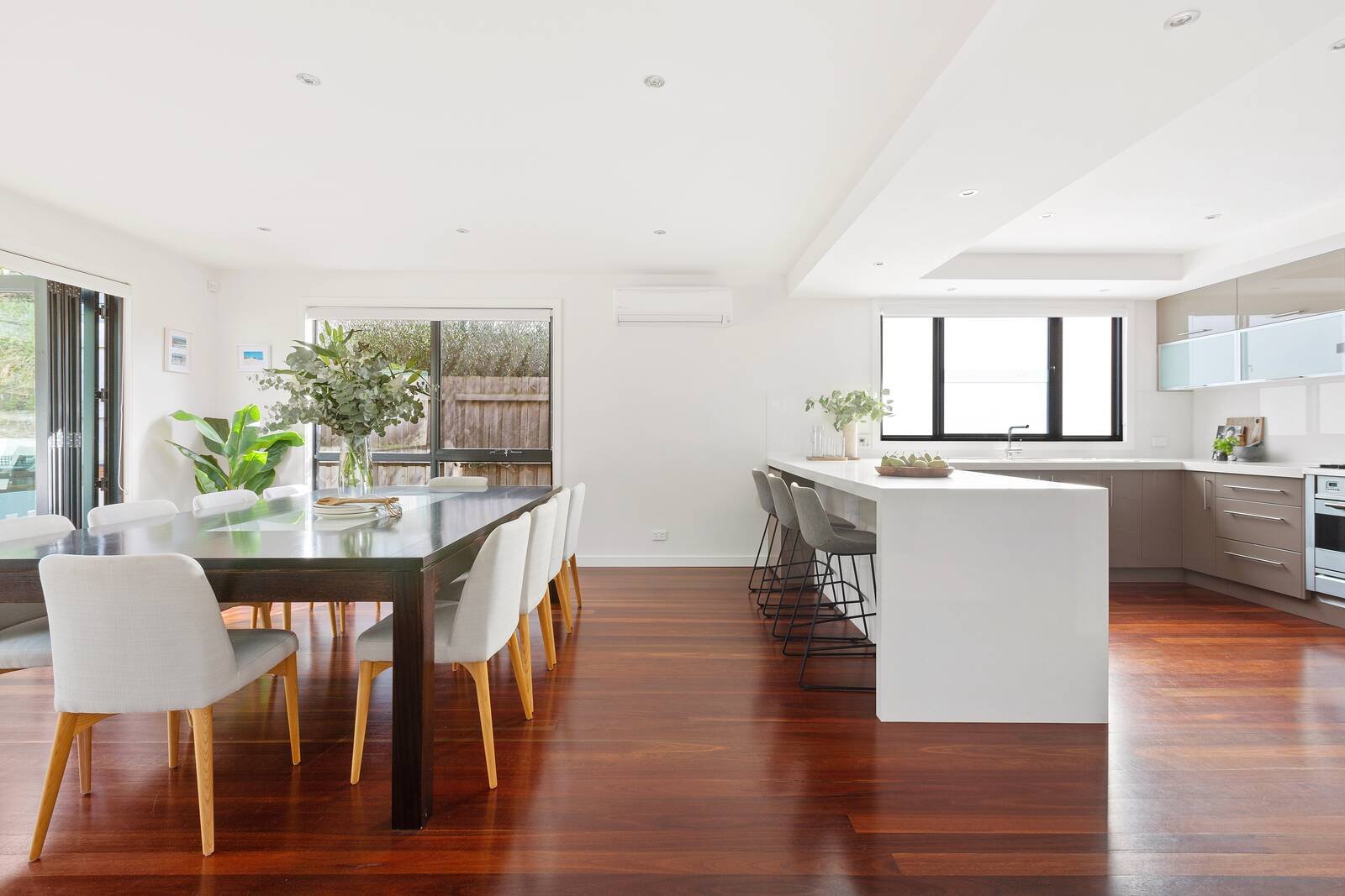 Property Gallery Thumbnail 5