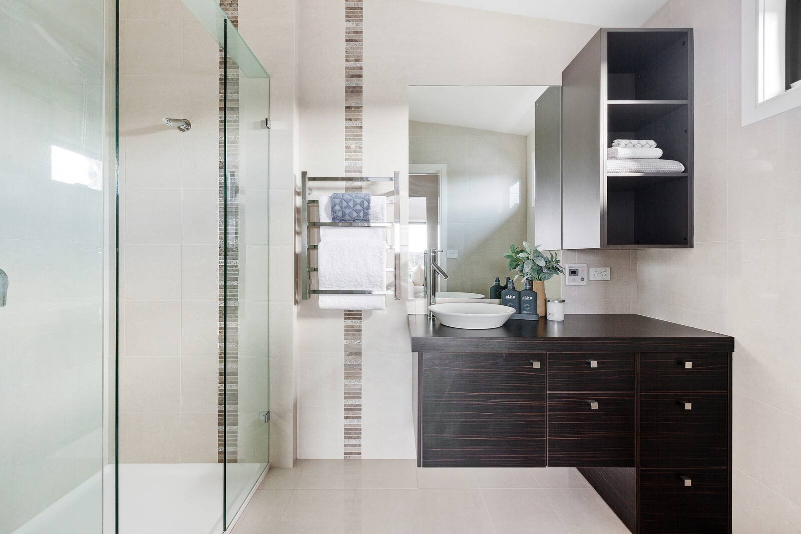 Property Gallery Thumbnail 12