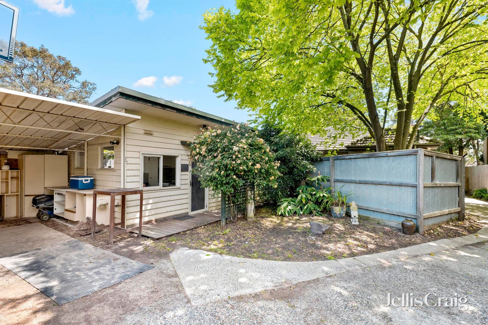 65 Shady Grove, Forest Hill image 8