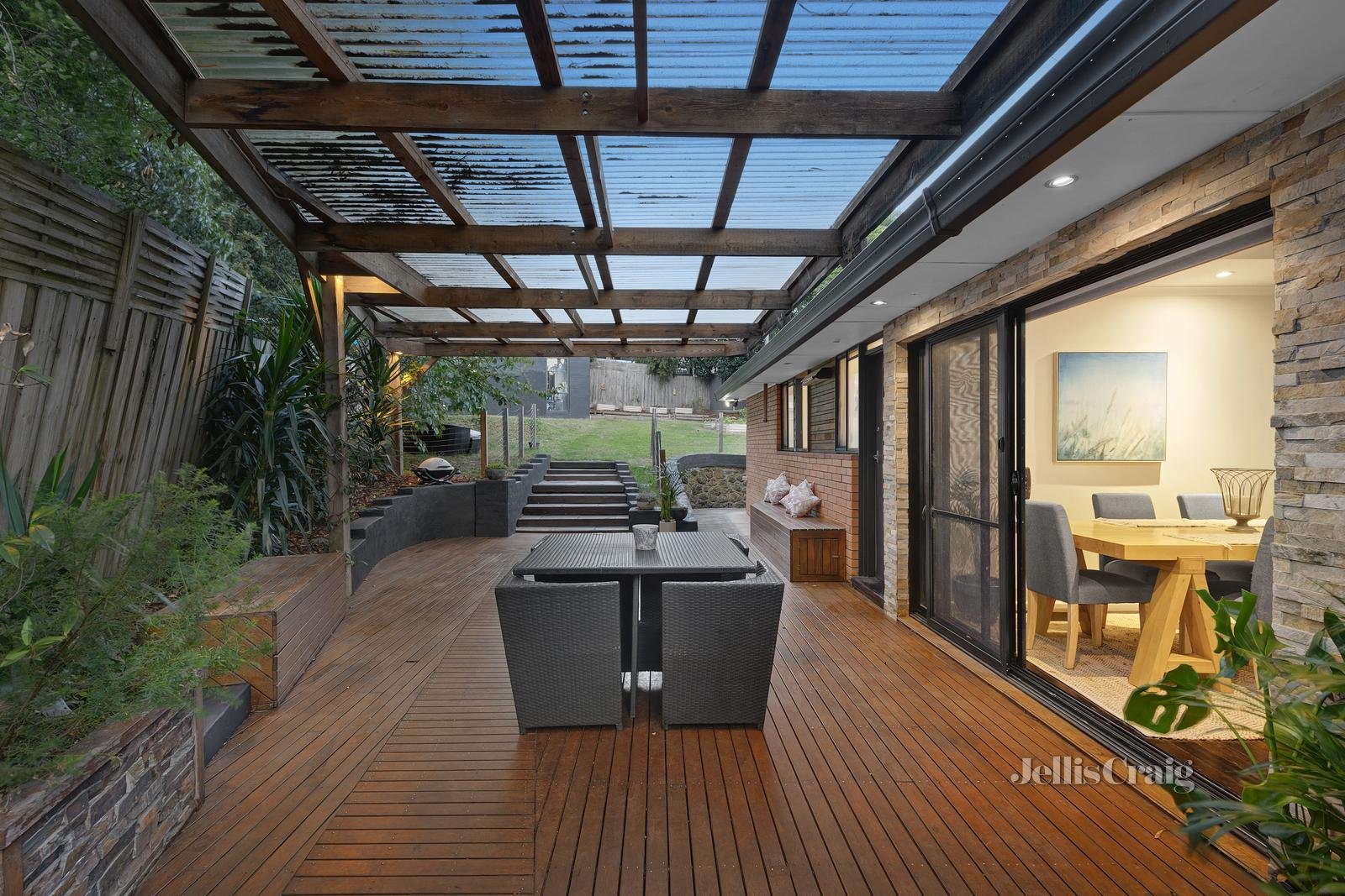 65 Summit Crescent, Ringwood North image 2