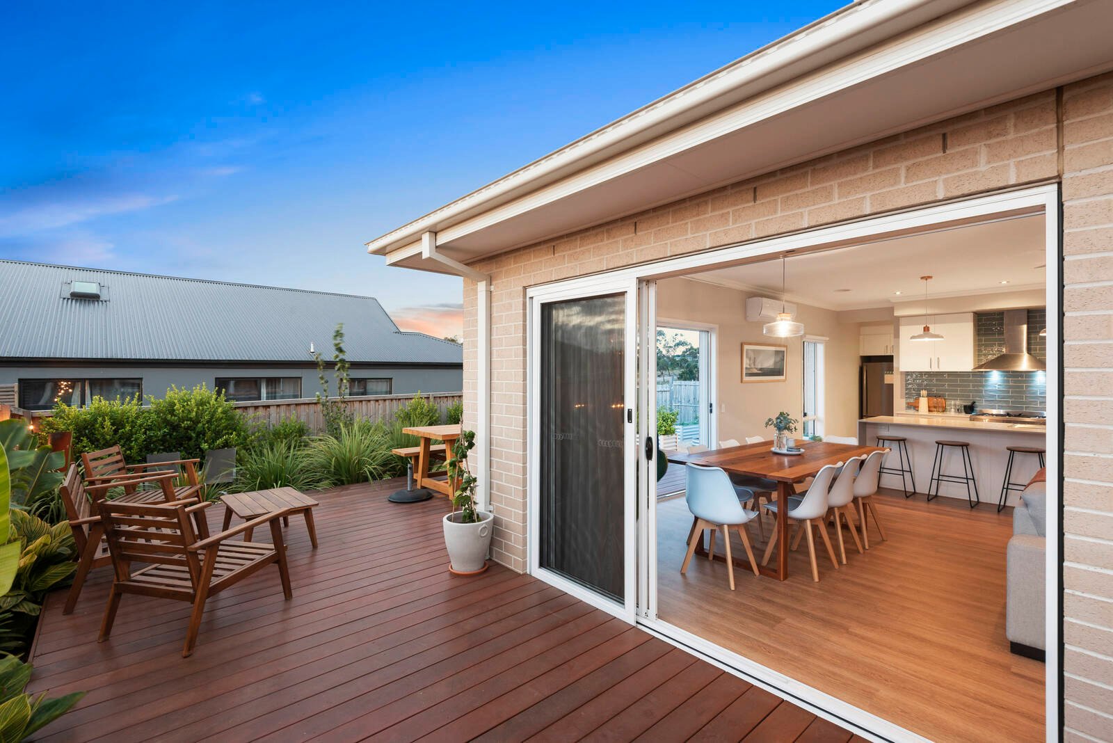 Property Gallery Thumbnail 6