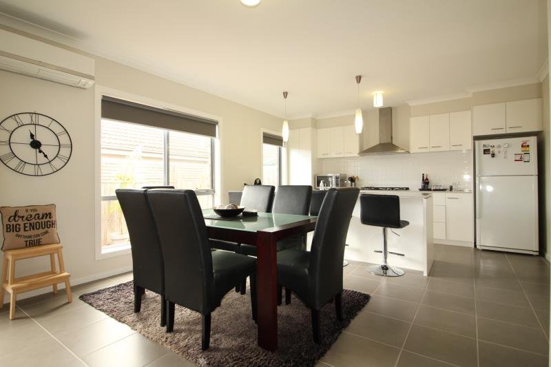 65 Watsons Road, Newcomb image 3