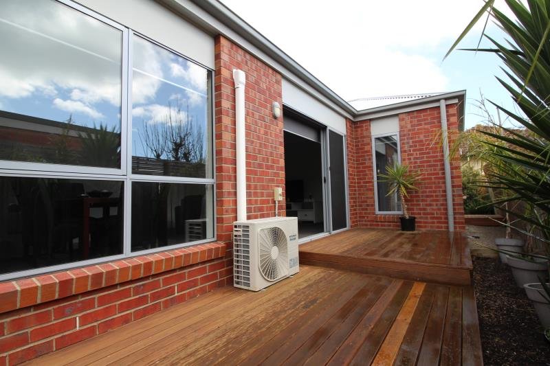 65 Watsons Road, Newcomb image 8