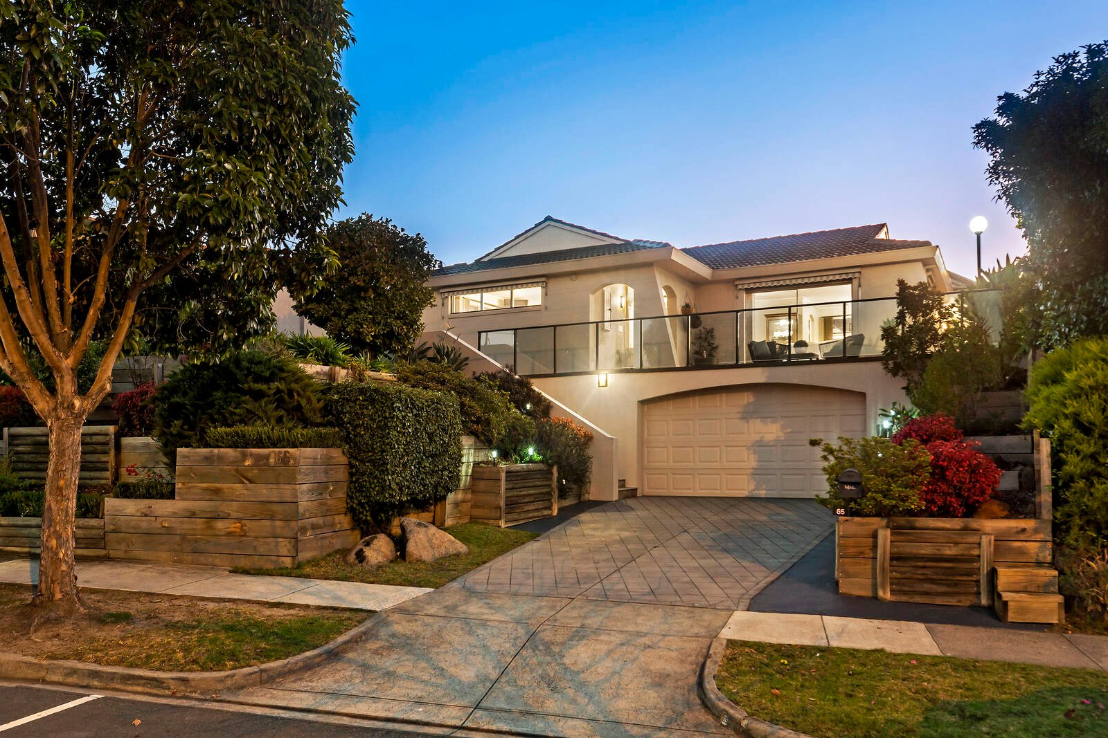 Property Gallery - Main Image