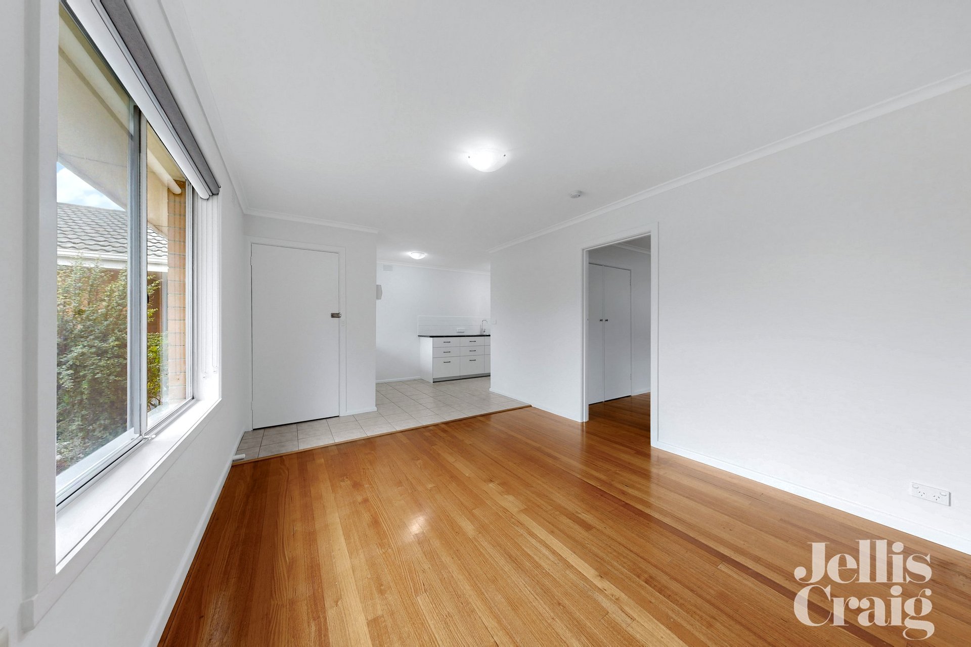 6/50 Lower Dandenong Road, Parkdale image 4