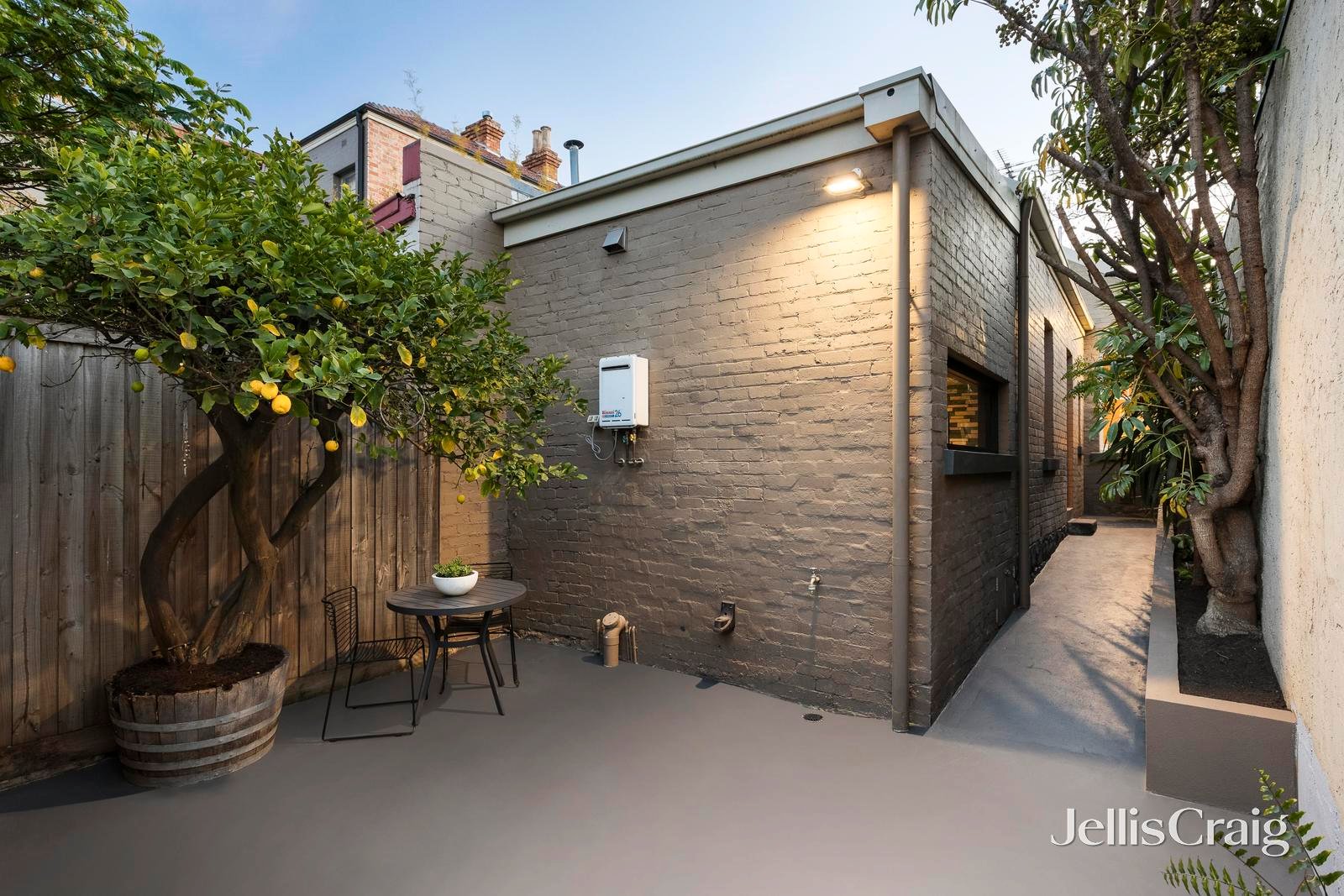 650 Lygon Street, Carlton North image 12