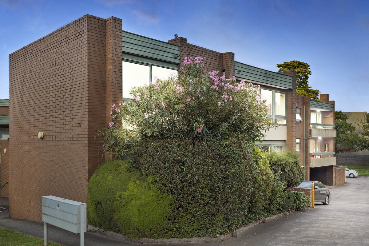 6/50 Nelson Road, Box Hill image 2