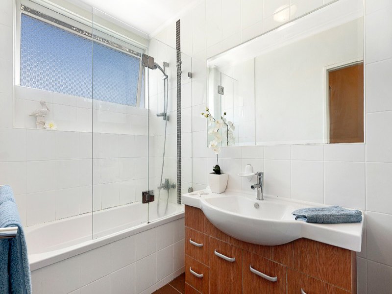 6/503 St Kilda Street, Elwood image 4