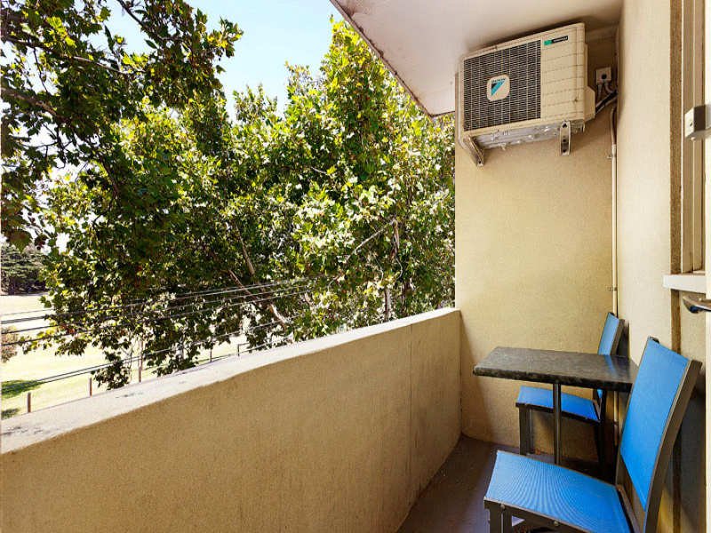 6/503 St Kilda Street, Elwood image 7