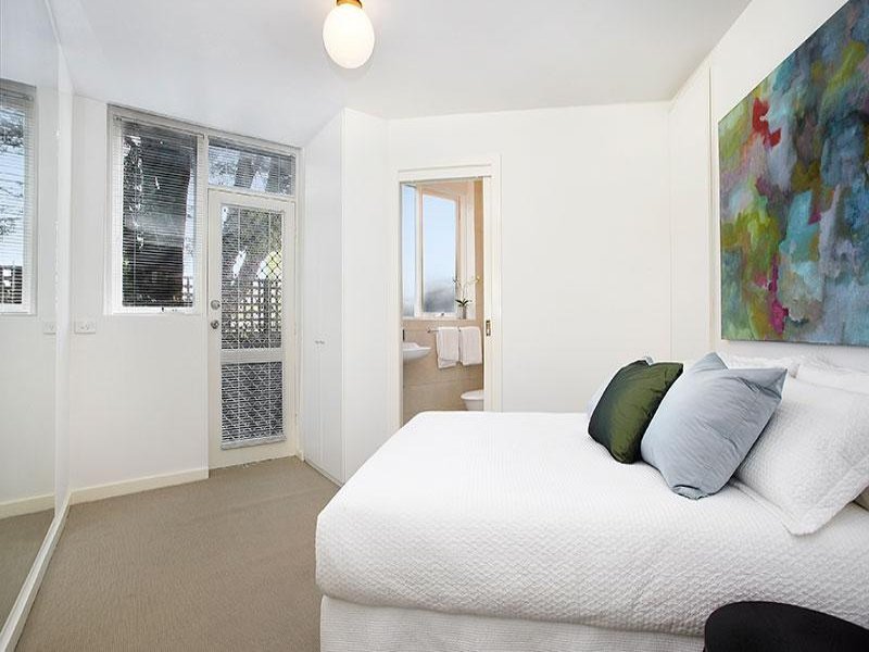 6/506 Glenferrie Road, Hawthorn image 5