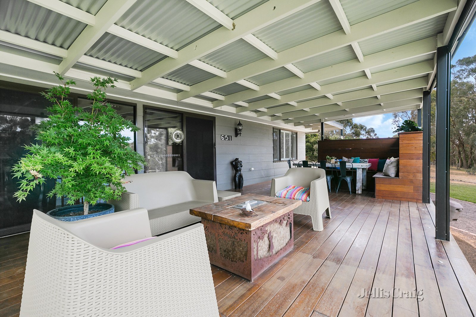 651 Pyrenees Highway, Chewton image 7