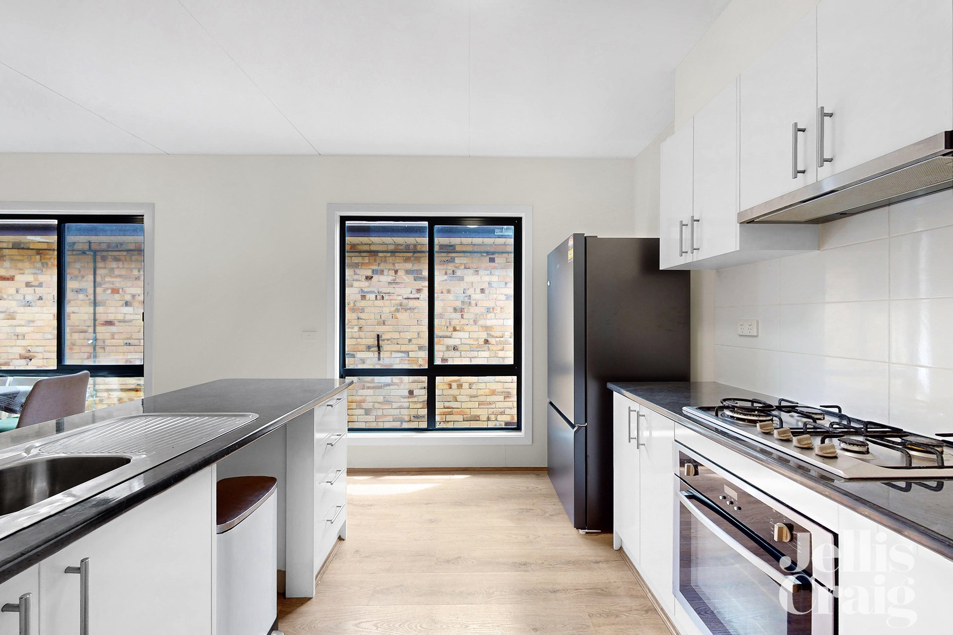 654 Centre Road, Bentleigh&nbsp;East image 3