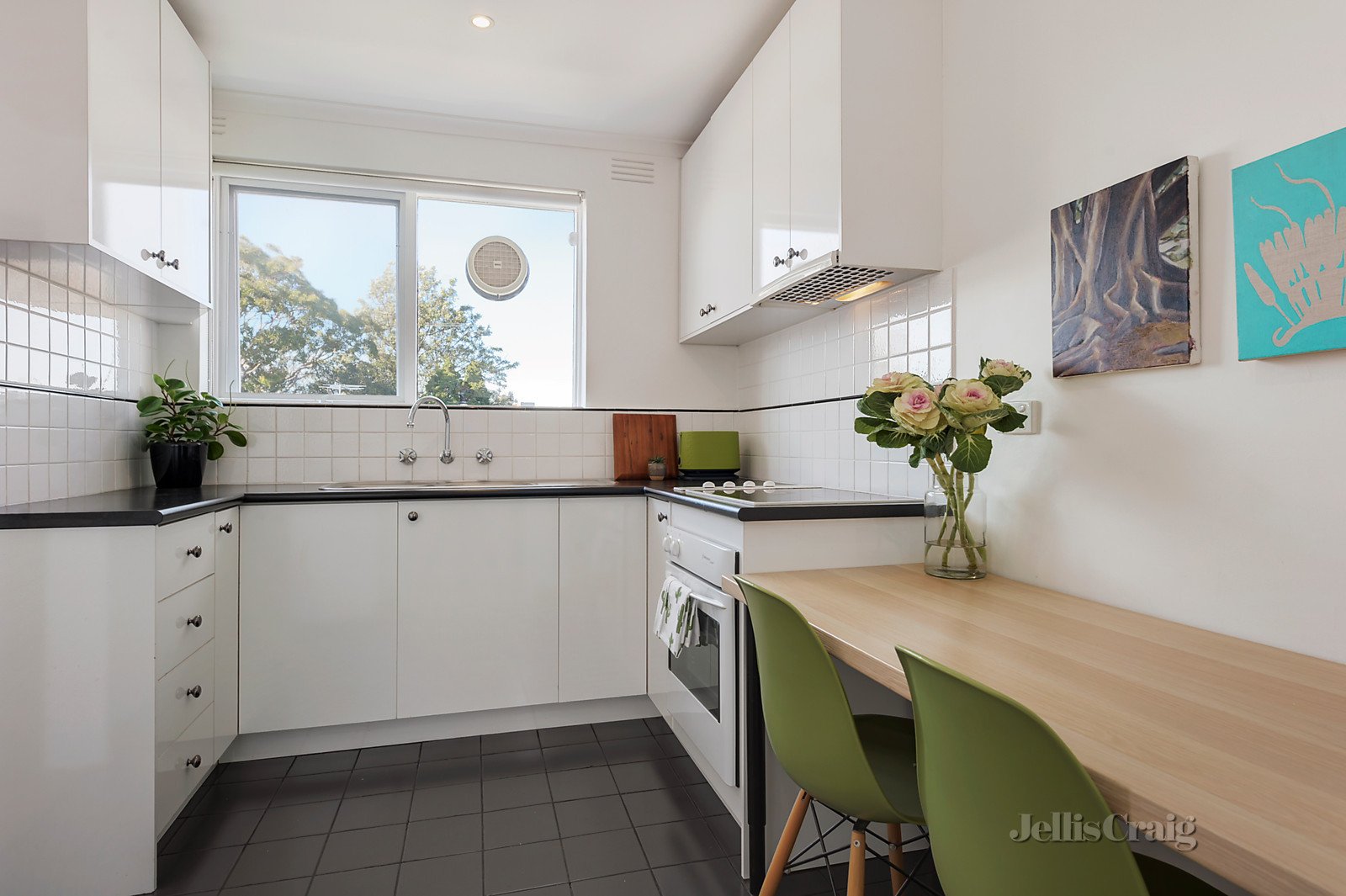 6/54 Cunningham Street, Northcote image 4