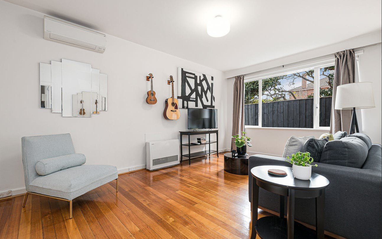 6/55 Chapel Street, St Kilda image 3