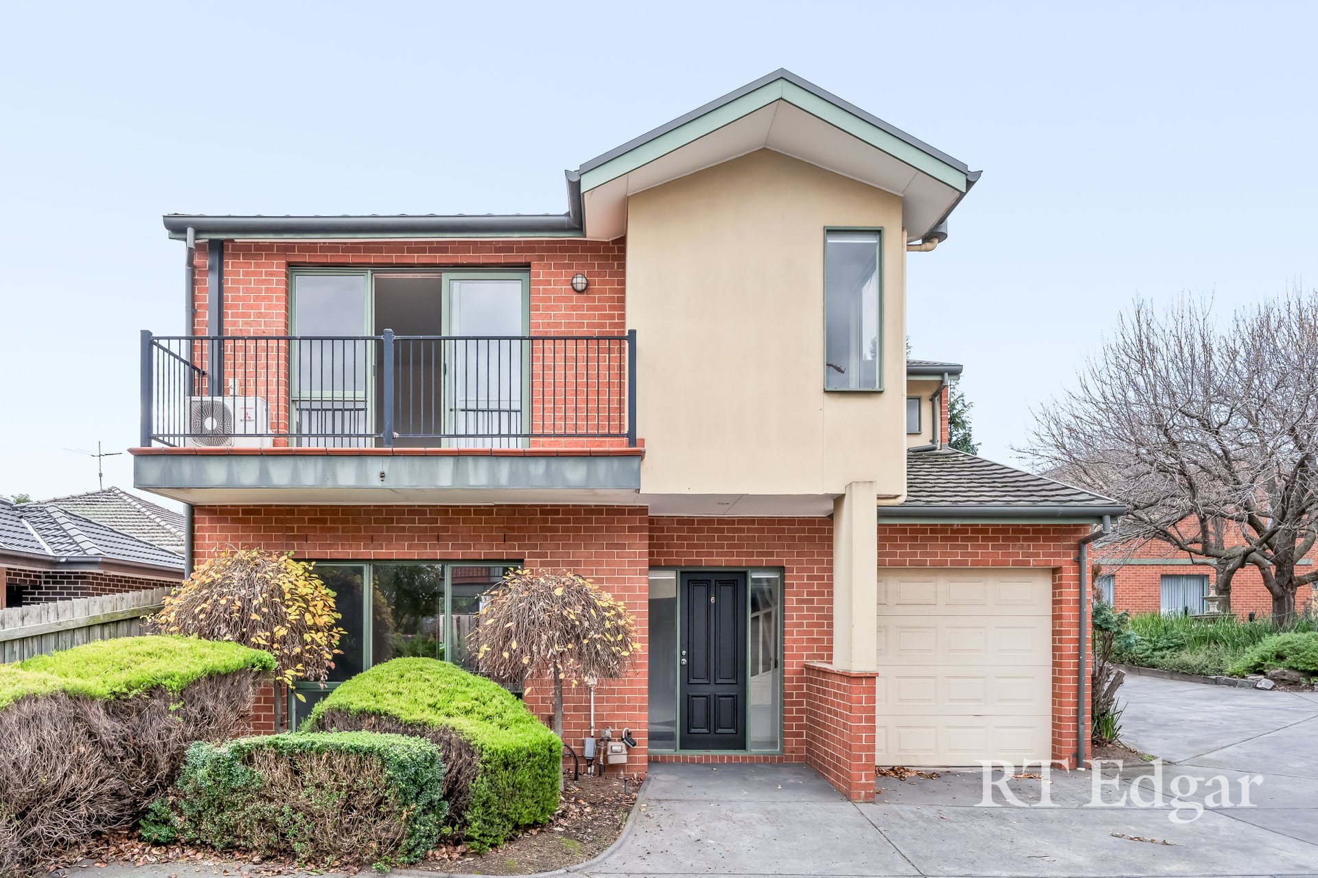 Property Gallery - Main Image