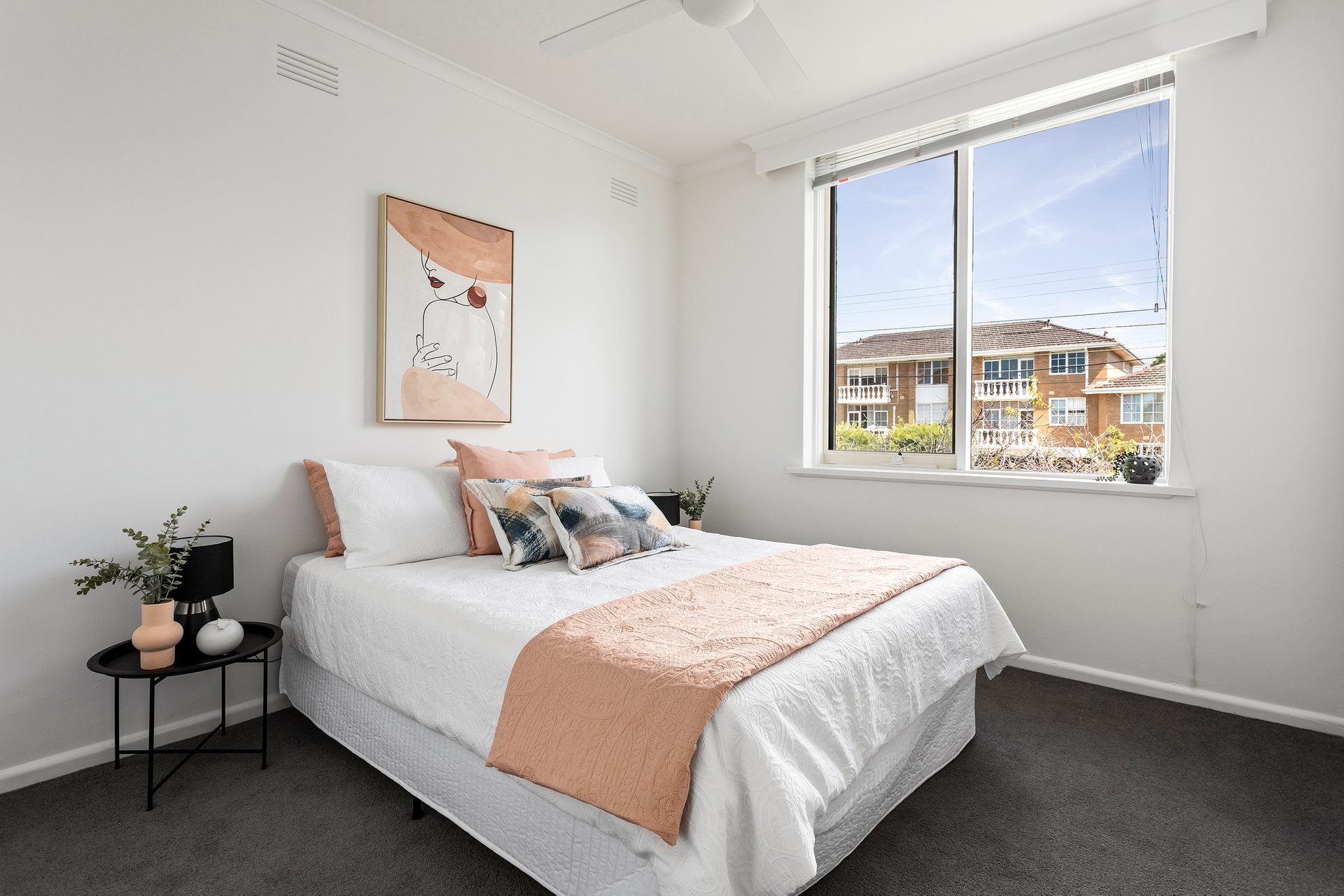 Property Gallery Thumbnail 4