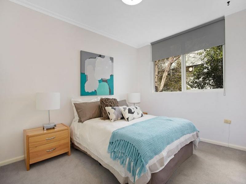 6/566 Glenferrie Road, Hawthorn image 5