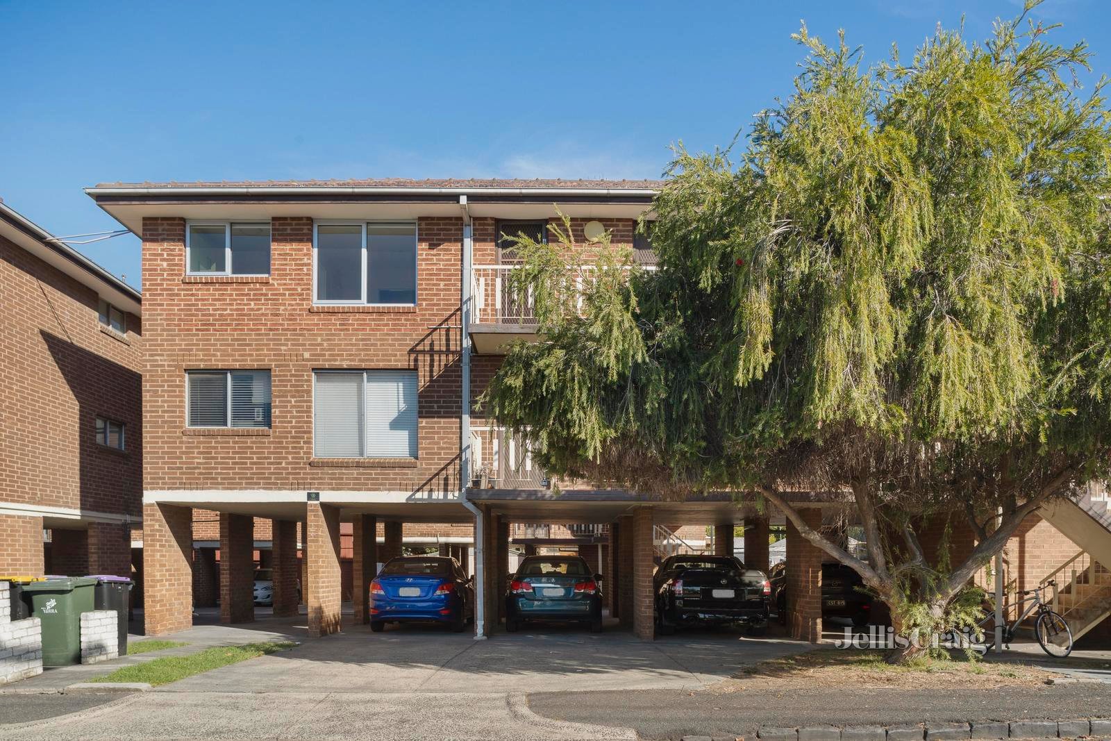 6/57 Caroline Street, Clifton Hill image 1