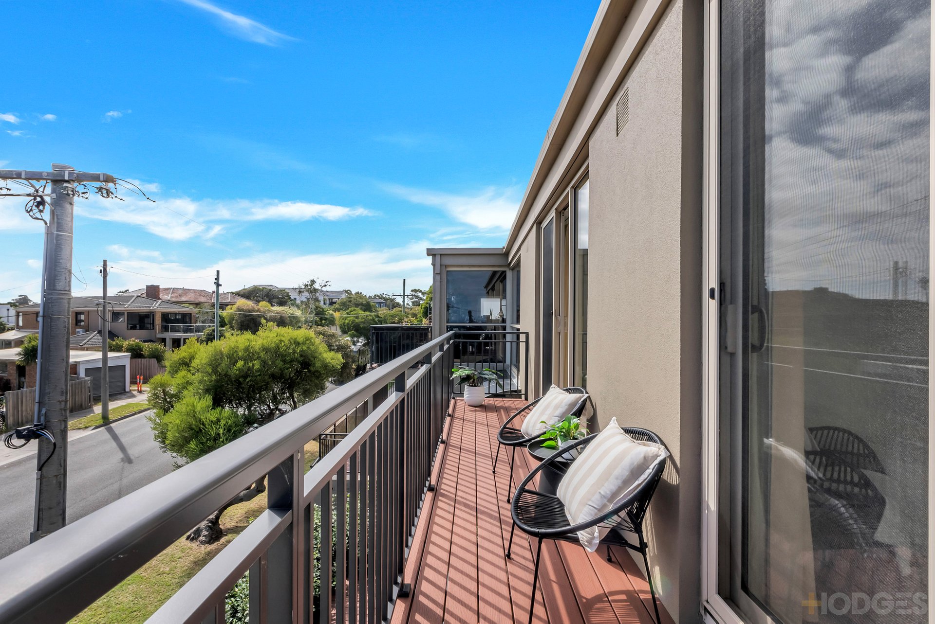 6 / 58 Beach Road Mentone