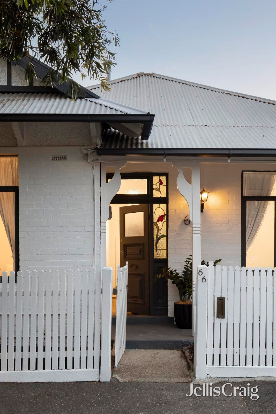 66 Appleton Street, Richmond image 2