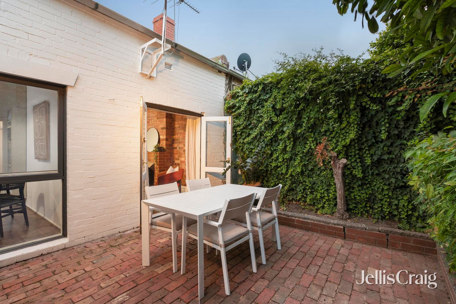 66 Appleton Street, Richmond image 14