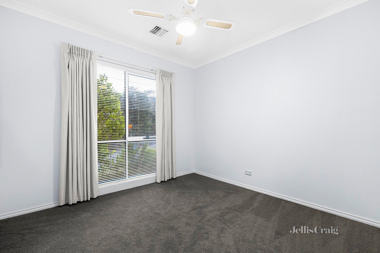 6/6 Benjamin Street, Mount Martha image 8