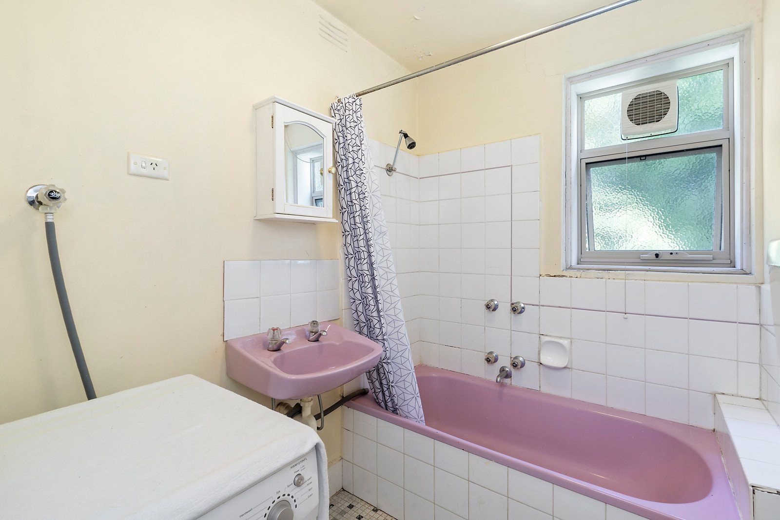 Property Gallery Thumbnail 5
