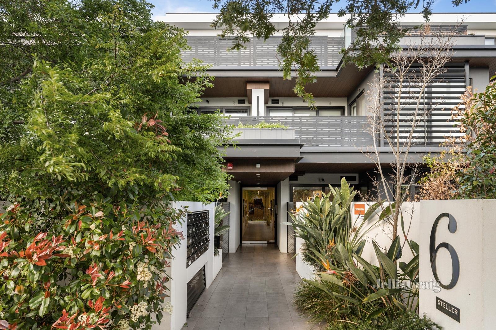 6/6 Claire Street, Mckinnon image 11