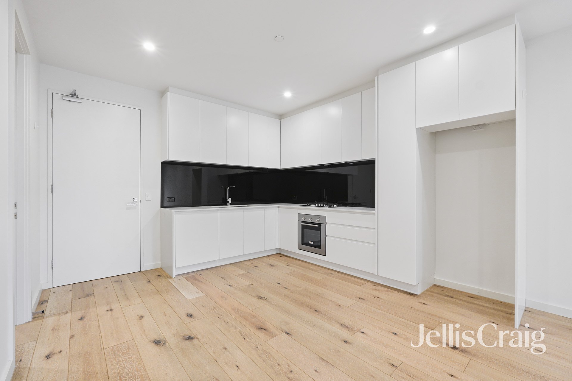 6/6 Dart Street, Highett image 3