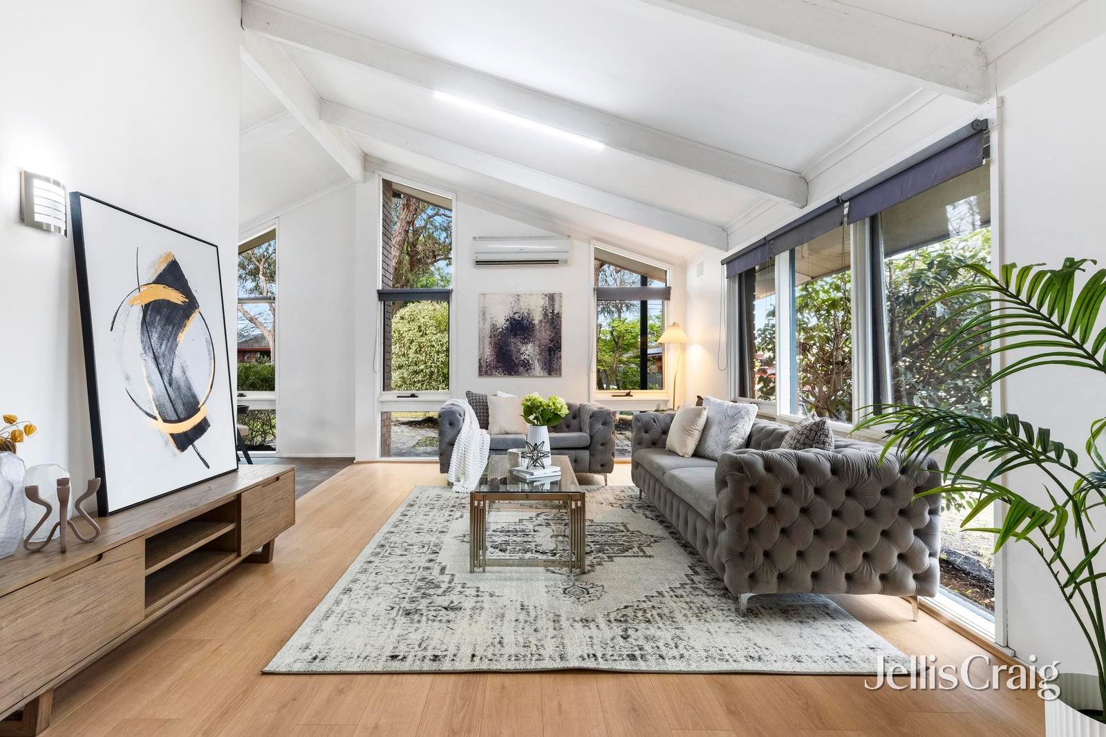 66 Dobson Street, Ferntree&nbsp;Gully image 2