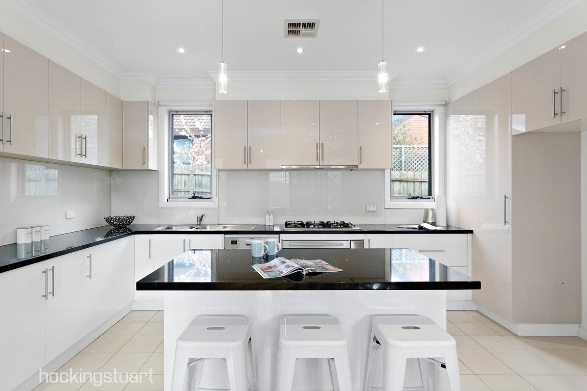 66 Dorking Road, Box Hill image 5