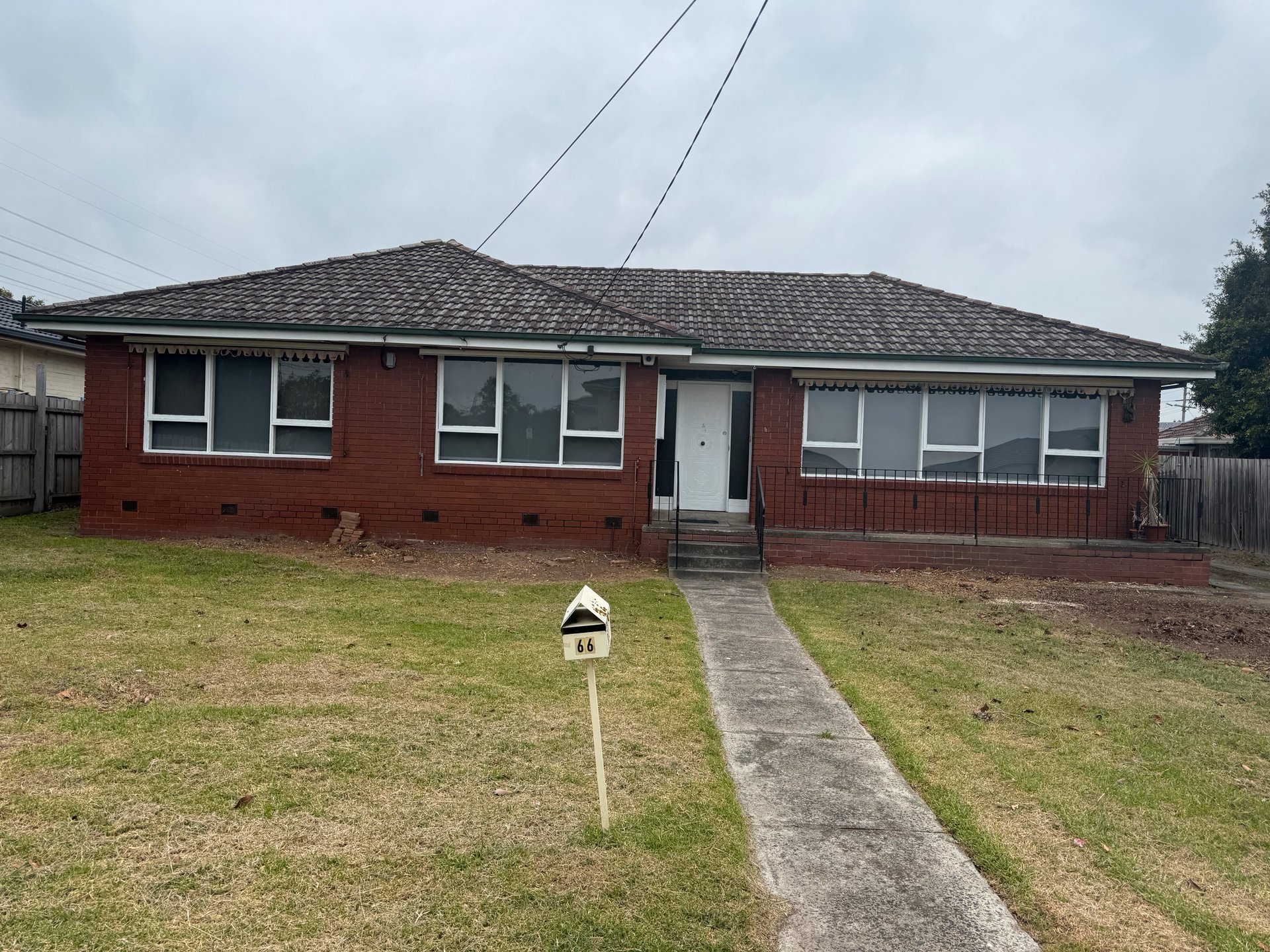 66 Fraser Street, Glen&nbsp;Waverley image 1