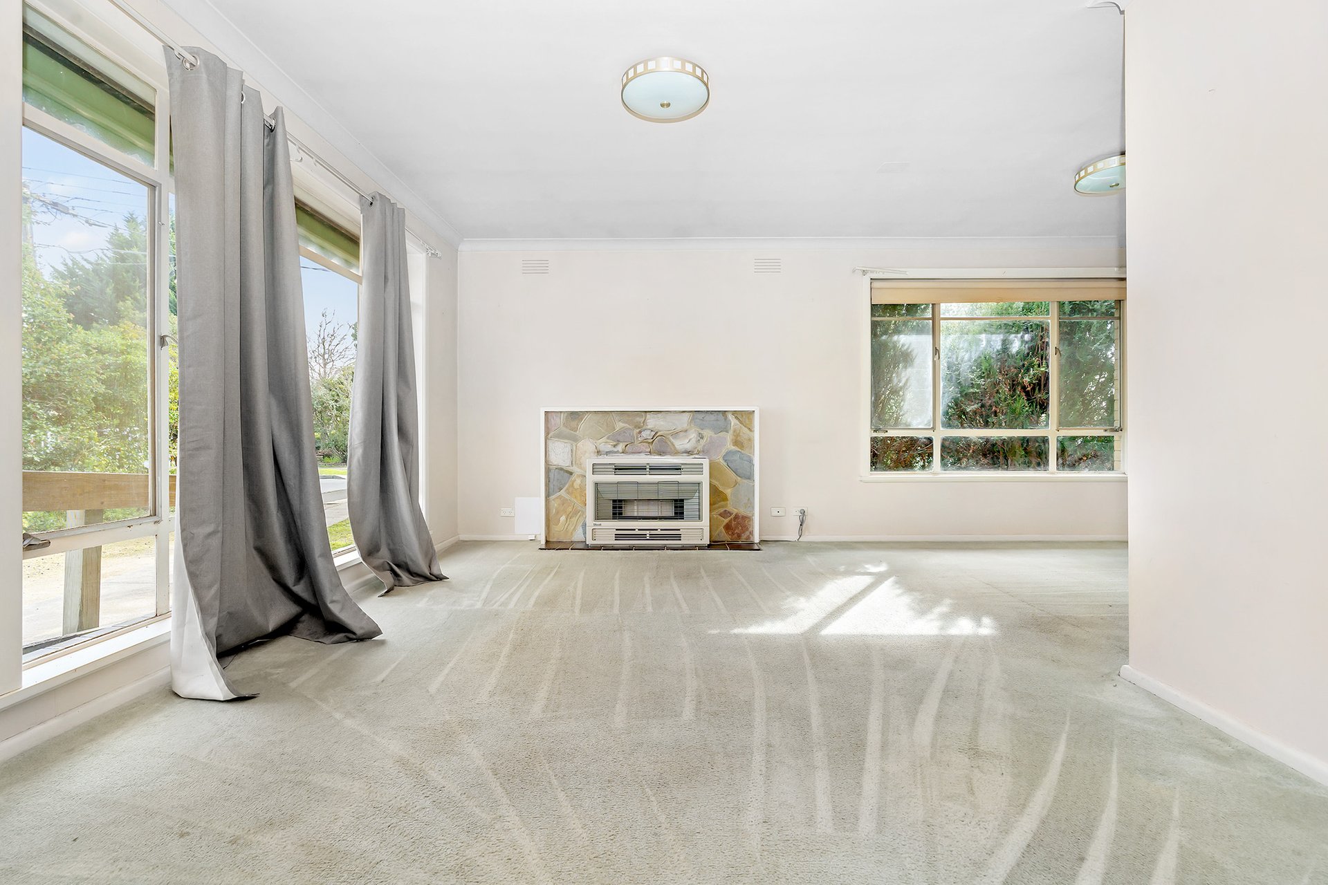 Property Gallery Thumbnail 2