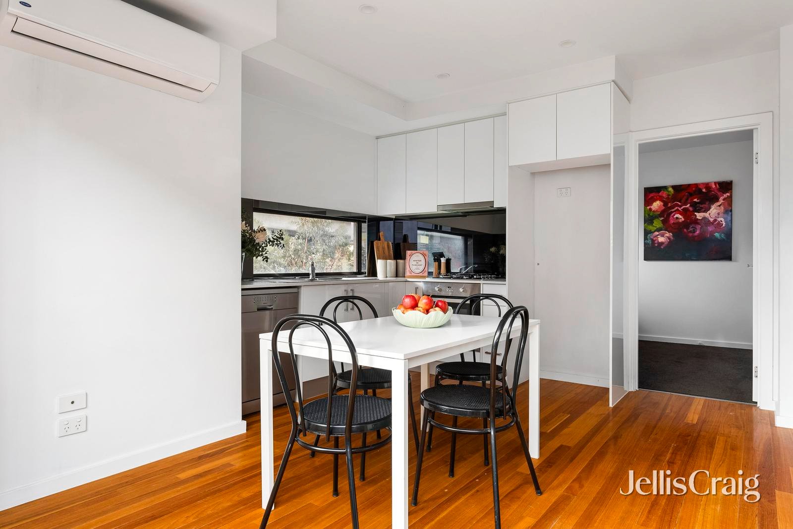 6/6 Hudson Street, Coburg image 4