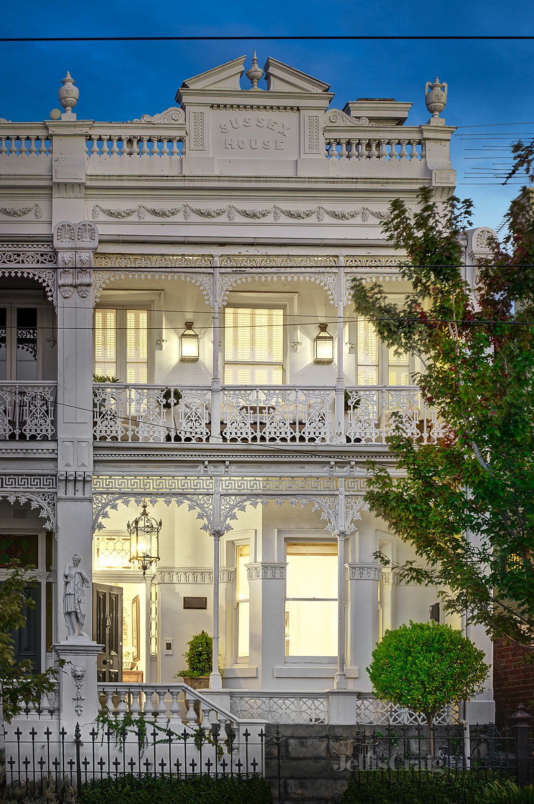 66 Park Street, South Yarra image 1