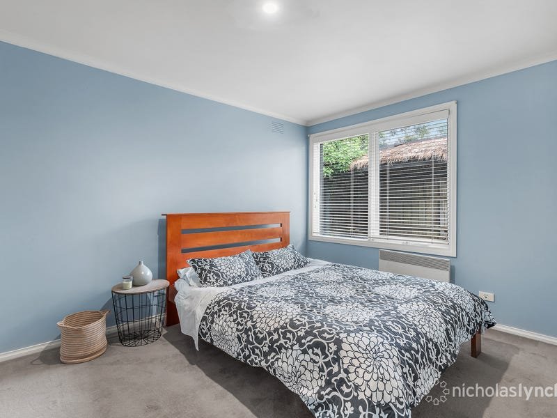 Property Gallery Thumbnail 3